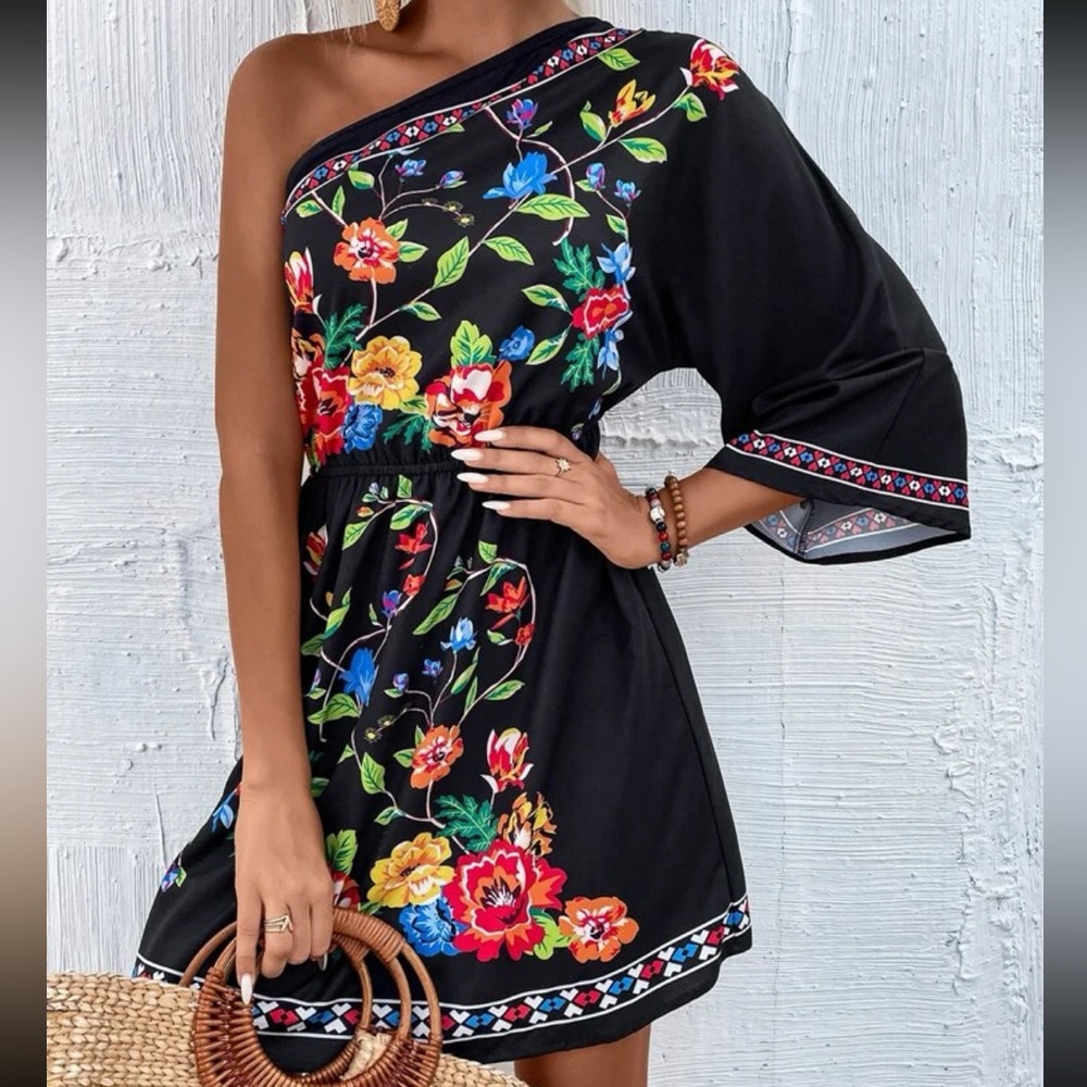 Boho Floral Tropical Print One Shoulder Dress - Picture 5 of 6